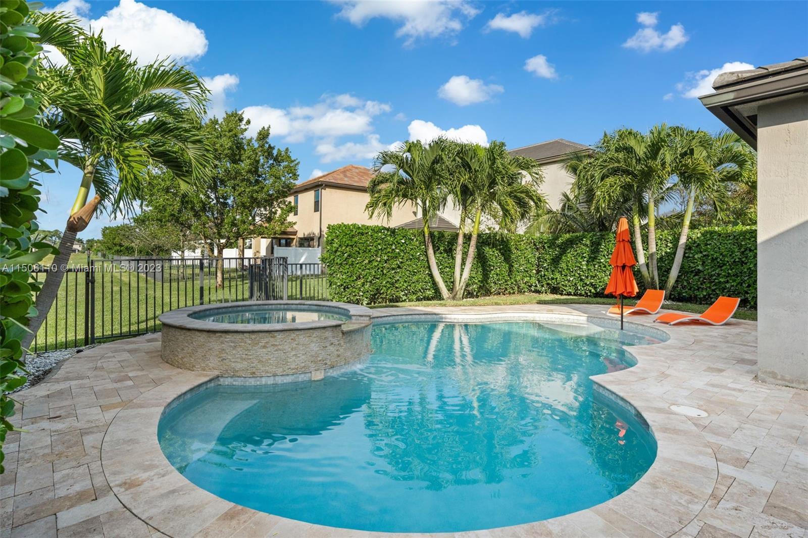 5674 Sandbirch Way, Lake Worth FL 33463 photo 3