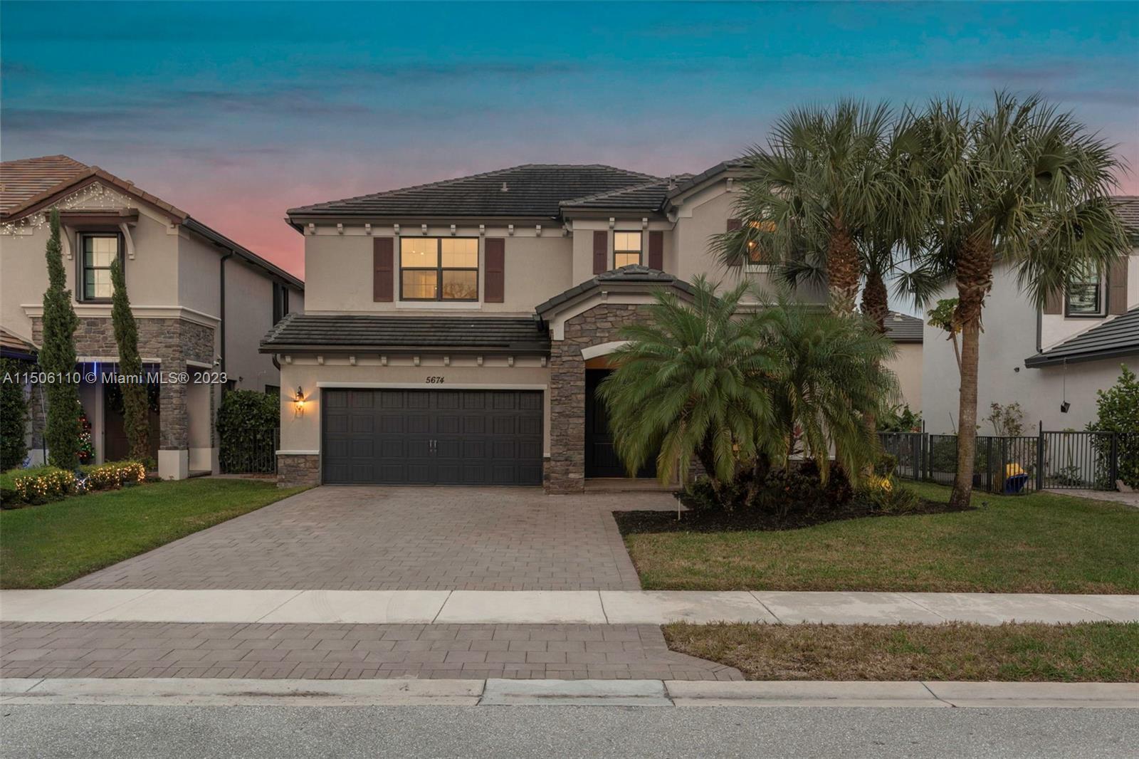 5674 Sandbirch Way, Lake Worth FL 33463 photo 4