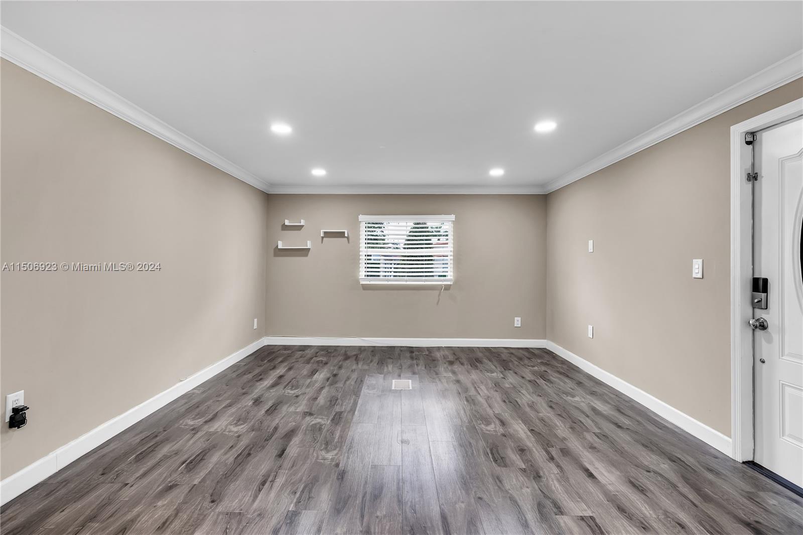 11201 SW 55th St  H30, Miramar FL 33025 photo 3