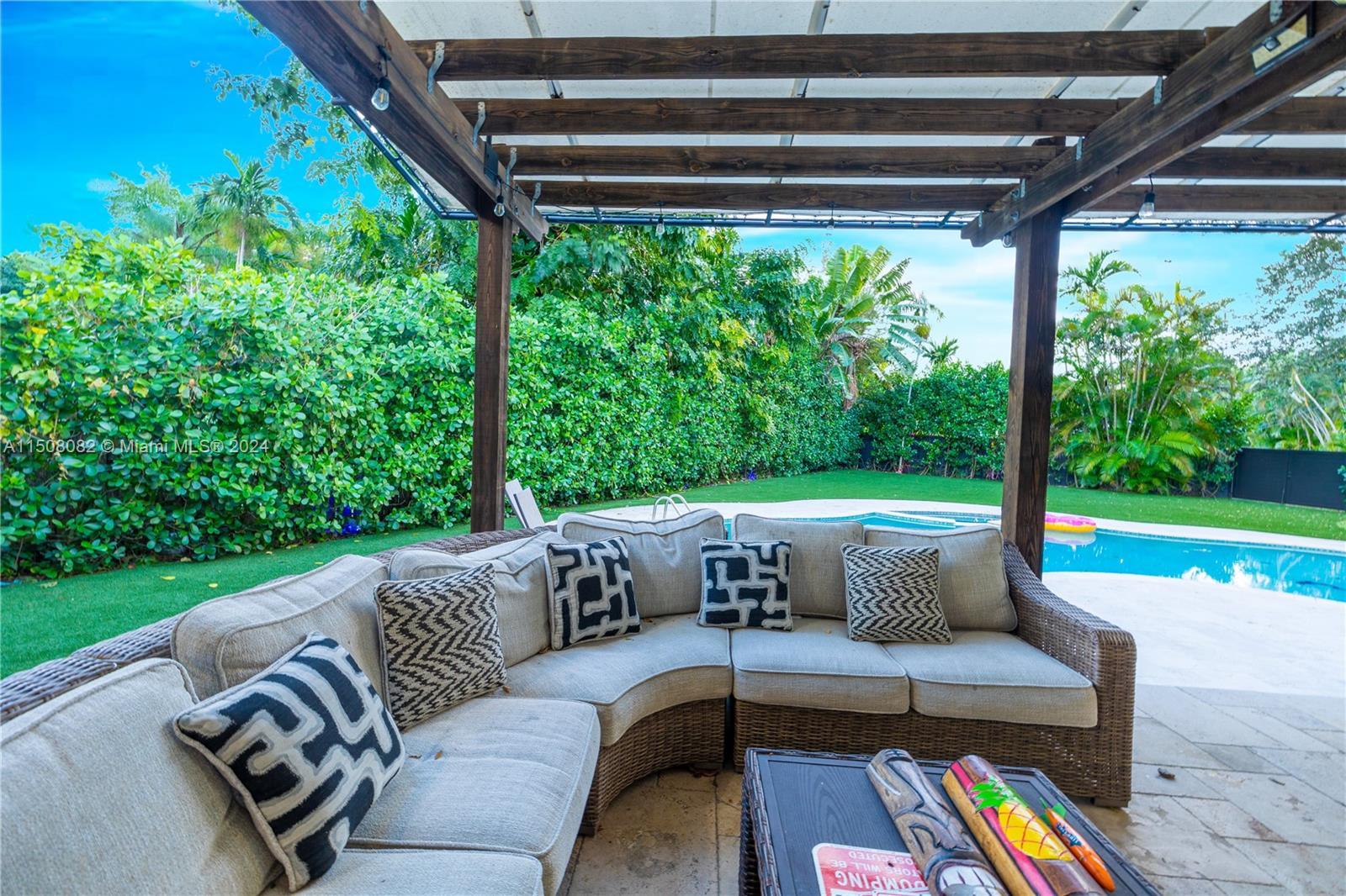 80 NW 92nd St, Miami Shores FL 33150