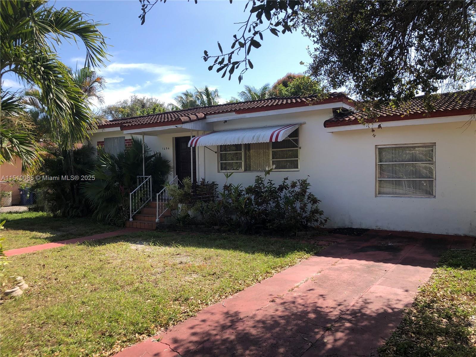 1256 NE 149th St, Miami FL 33161 photo 5