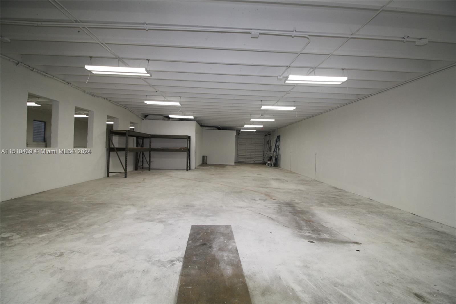 2324 SW 56th Ter, West Park FL 33023 photo 4