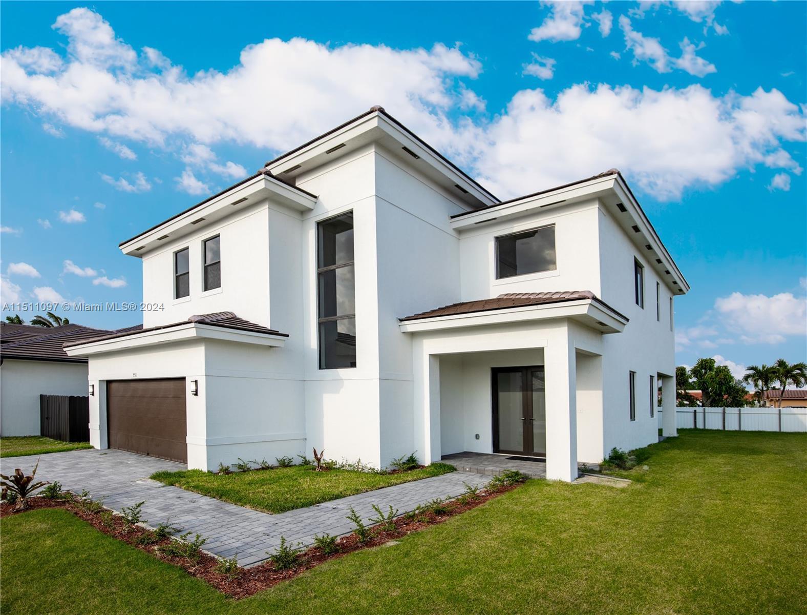 751 SW 102nd Ct, Sweetwater FL 33174