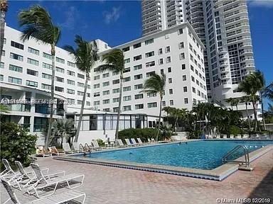 6345 Collins # 732, Miami Beach FL 33141 photo 2