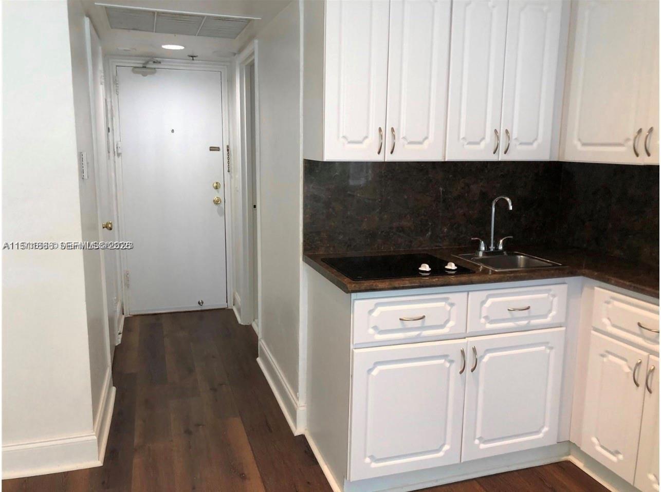6345 Collins # 732, Miami Beach FL 33141 photo 4