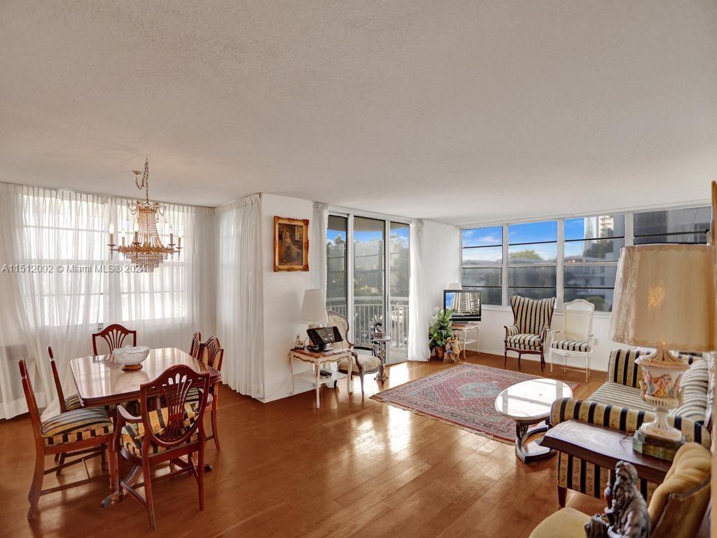 18051 Biscayne Blvd # 304, Aventura FL 33160 photo 3