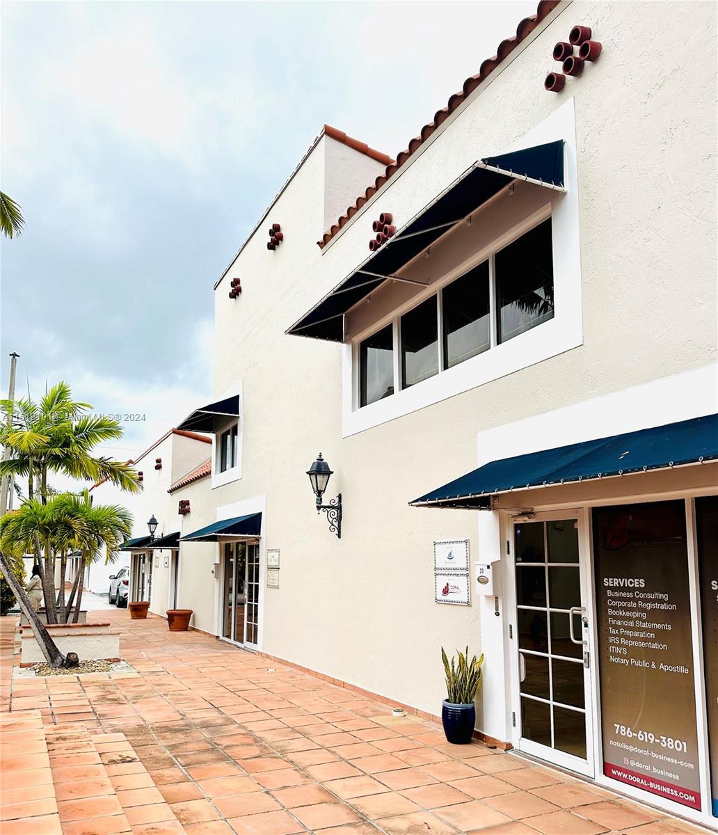 10580 NW 27th St # 13, Doral FL 33172 photo 3