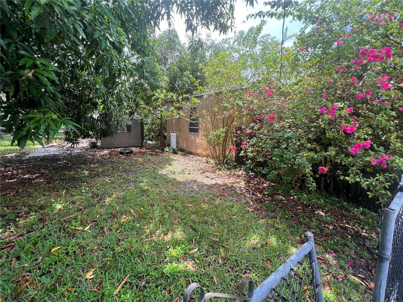 5573 NW 24th Ave, Miami FL 33142 photo 2