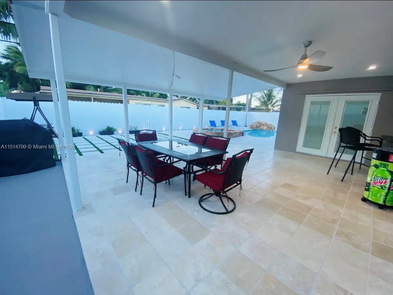 7729 Fairway Blvd, Miramar FL 33023 photo 4