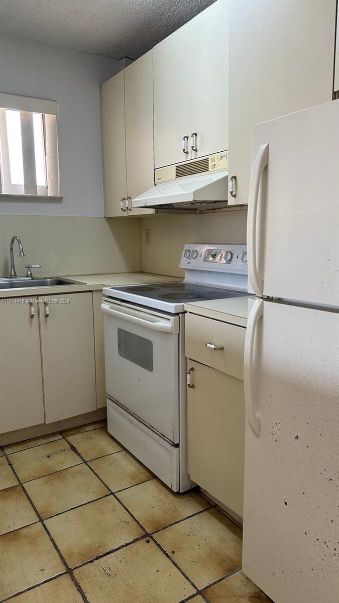 6001 NW 37th St # 105, Virginia Gardens FL 33166 photo 4