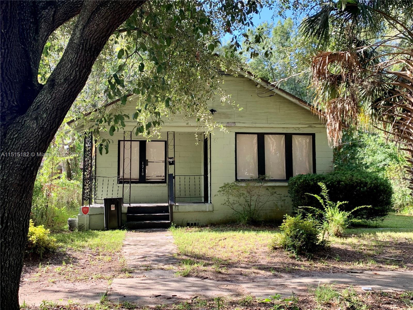 1710 W 2nd Street, Jacksonville FL 32209