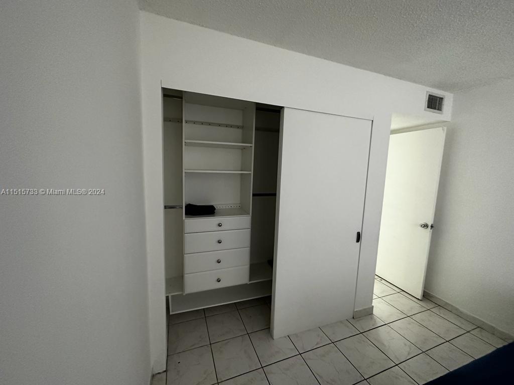 625 NW 10th St # 625, Miami FL 33136 photo 5