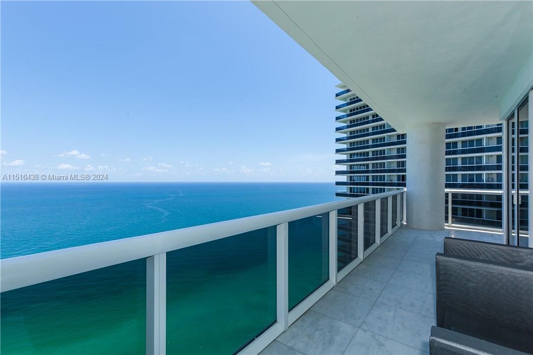 1800 S Ocean Dr, Hallandale Beach FL 33009 photo 5