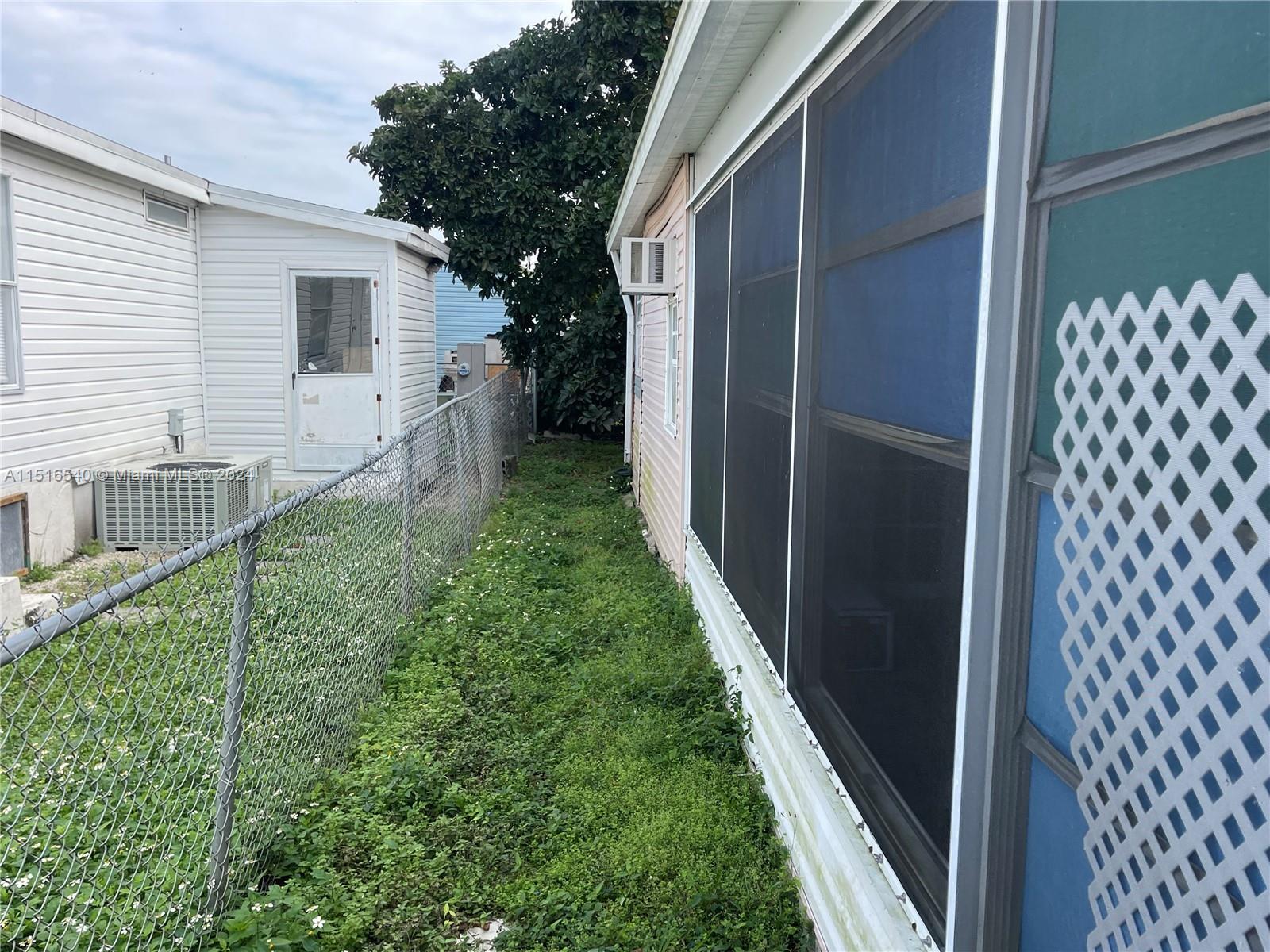 19800 SW 180th Ave UNIT 142, Miami FL 33187 photo 4