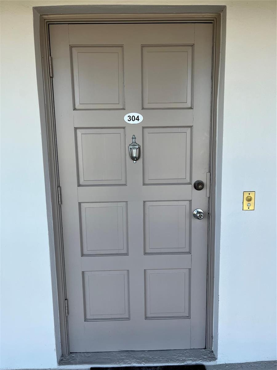 3100 N Palm Aire Drive # 304, Pompano Beach FL 33069 photo 4