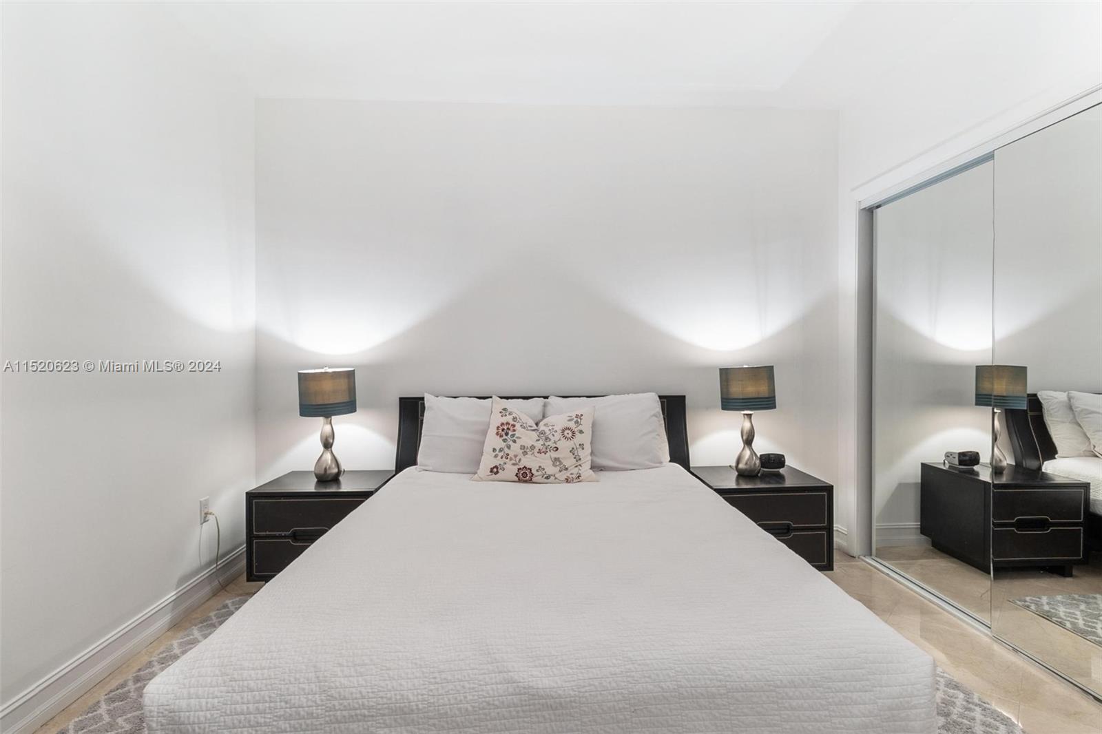 1830 S Ocean Dr # 3809, Hallandale Beach FL 33009 photo 4