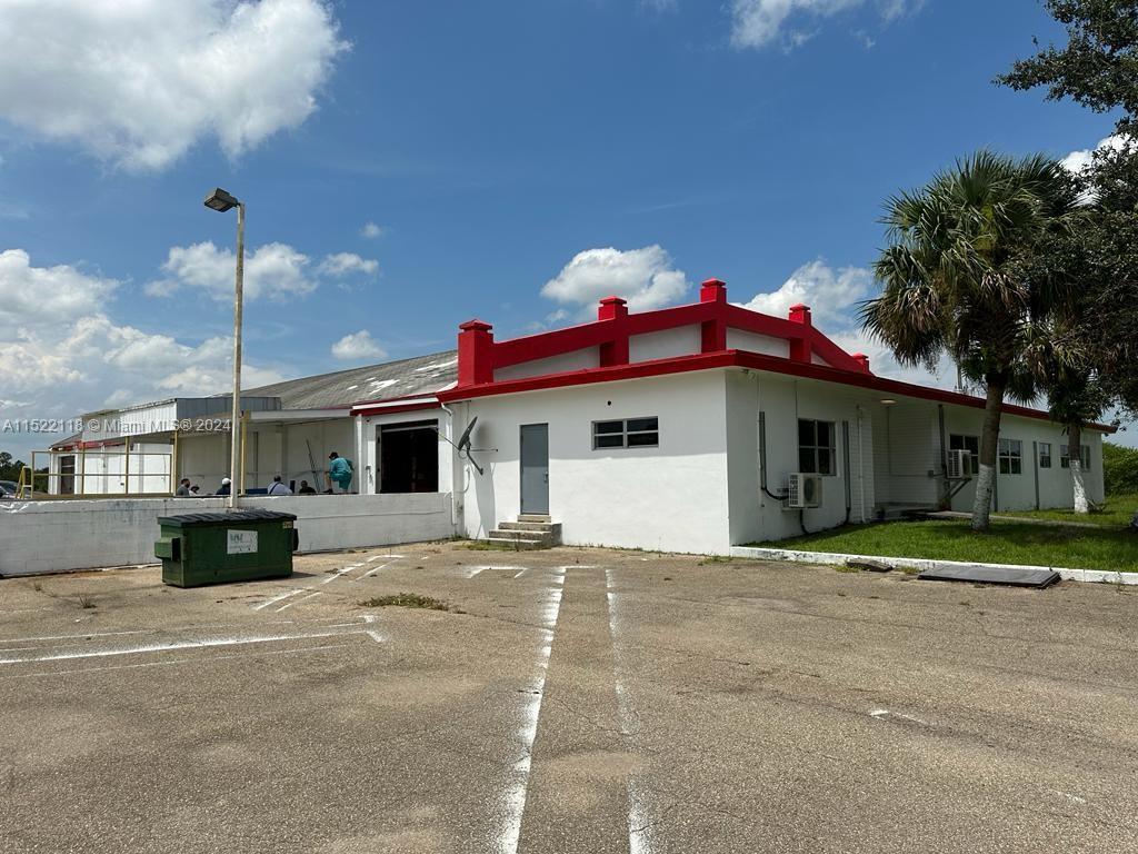 10753 N 441, Okeechobee FL 34972