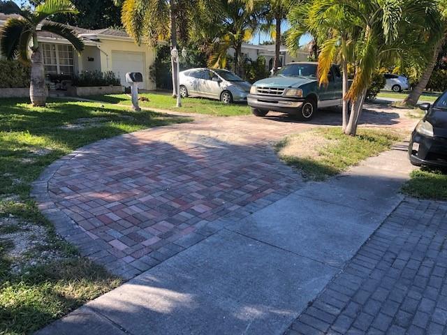 1660 NE 174th Street, North Miami Beach FL 33162 photo 2