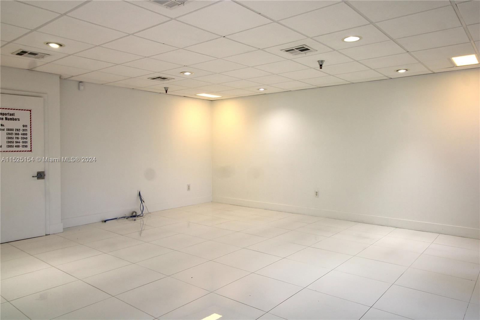 2704 NW 112th Ave # 2704, Doral FL 33172 photo 4