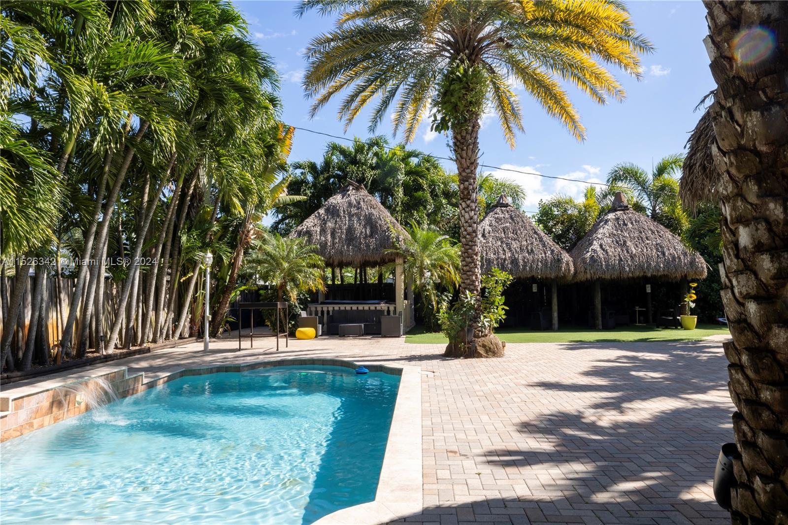 465 NW 153rd St, Miami FL 33169