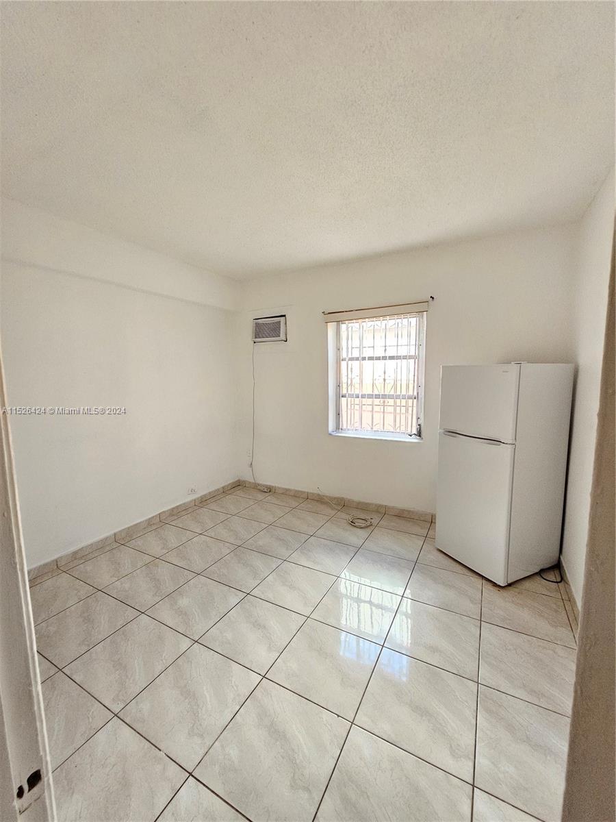 720 E 47th St # 2, Hialeah FL 33013