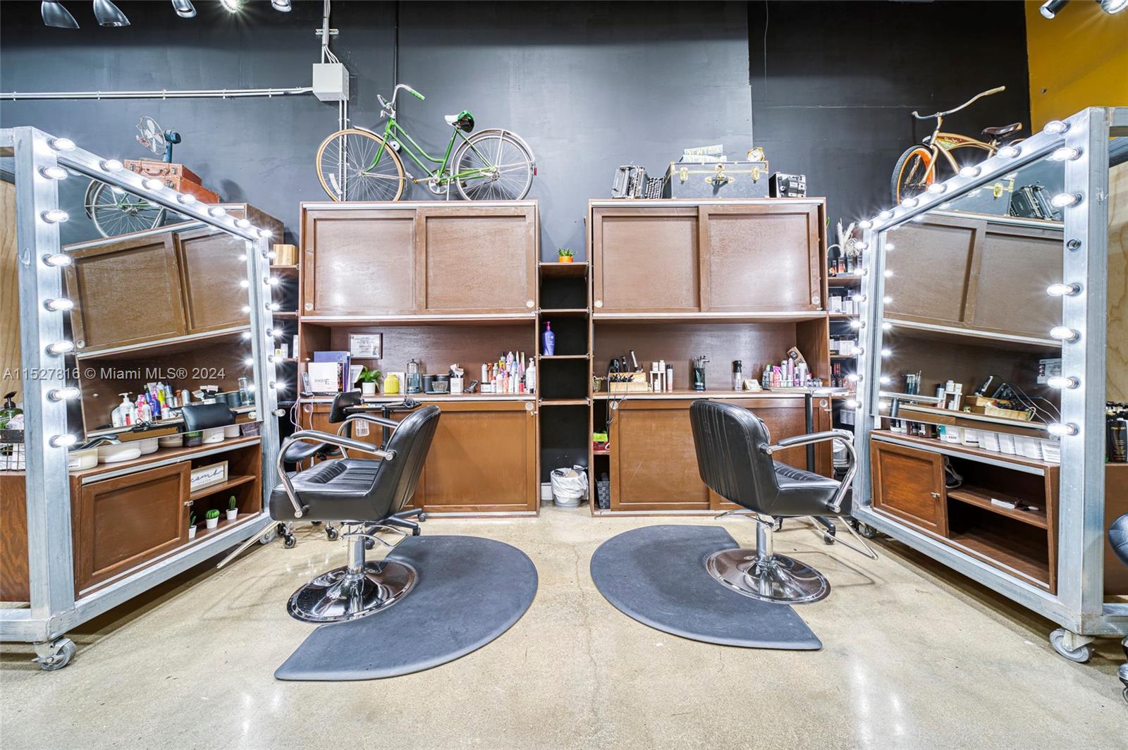 Full-Service Beauty Salon For Sale off of US1, Pinecrest FL 33156 photo 3