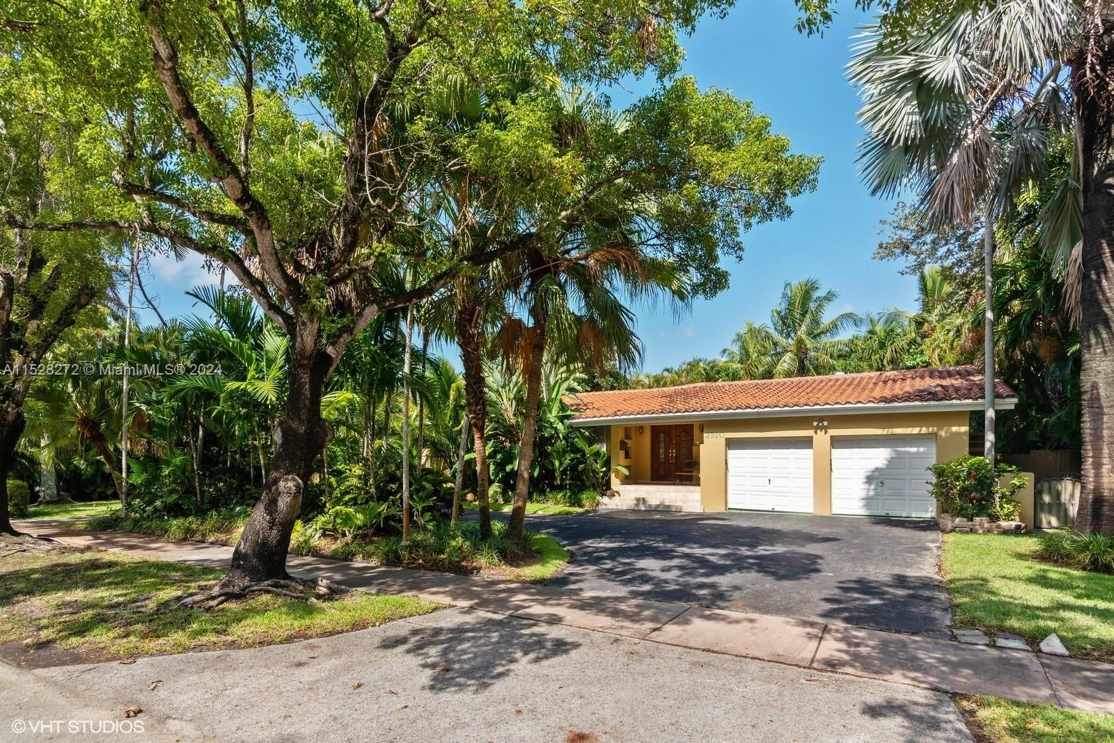 3920 Monserrate St, Coral Gables FL 33134 photo 5