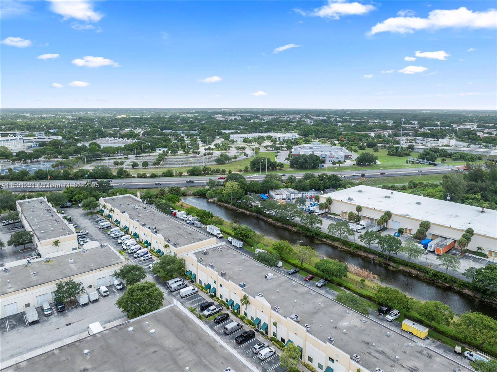 1055 NW 31st Ave, Pompano Beach FL 33069