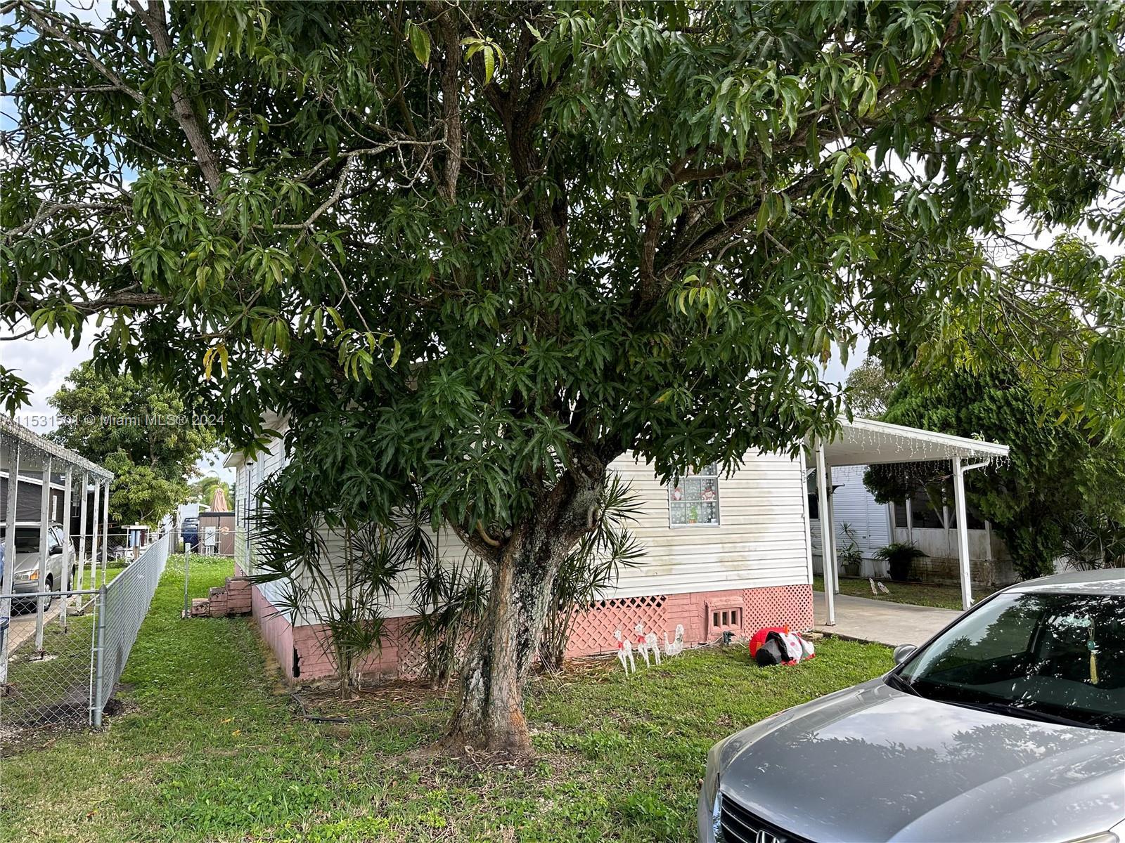 19800 SW 180 Ave Lot 52, Miami FL 33187 photo 3