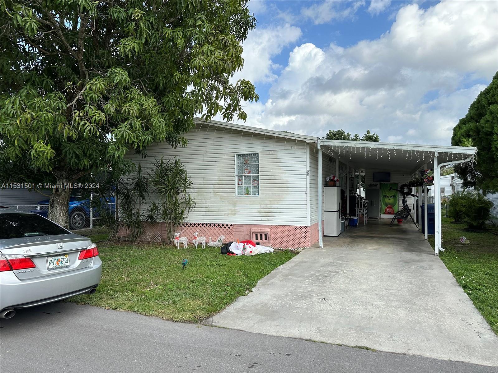 19800 SW 180 Ave Lot 52, Miami FL 33187 photo 4