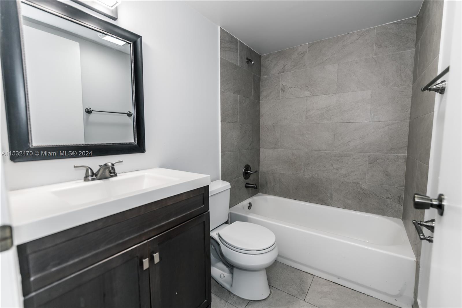 2100 Springdale Blvd # 216, Palm Springs FL 33461 photo 5