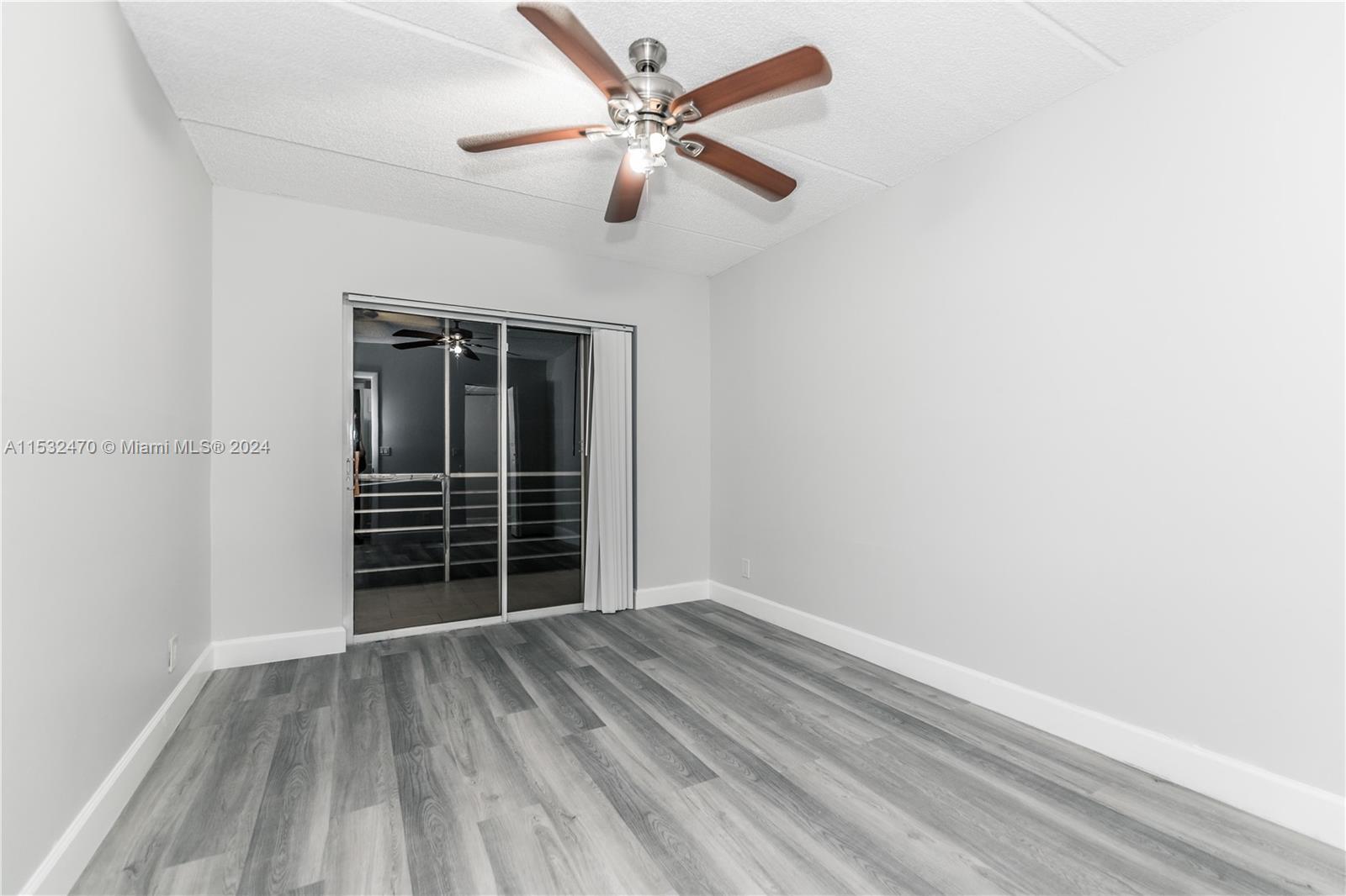 2100 Springdale Blvd # 216, Palm Springs FL 33461 photo 4