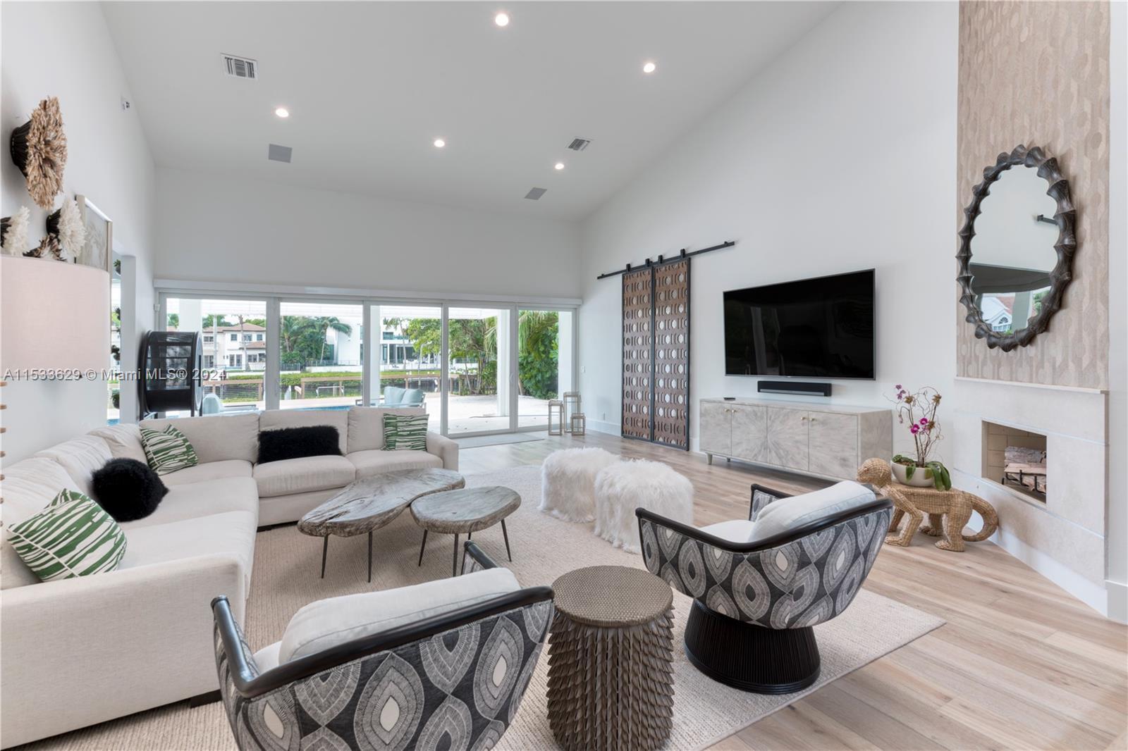 215 Island Dr # 215, Jupiter FL 33477 photo 2