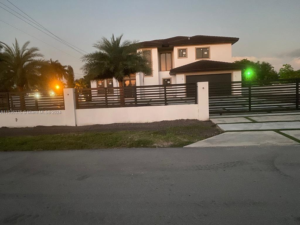 12890 NW 2nd St, Miami FL 33182 photo 2