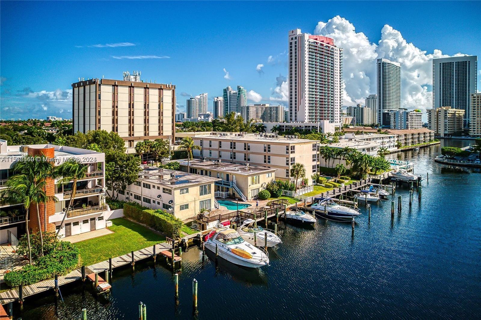 2380 Diana Dr, Hallandale Beach FL 33009 photo 5