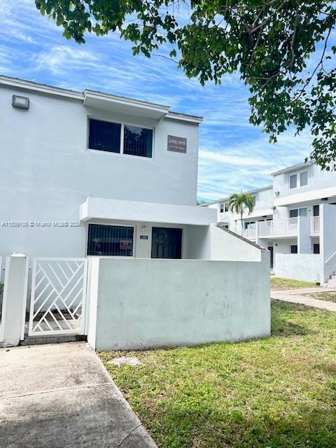 1975 NW 5th Pl # 436, Miami FL 33136 photo 2