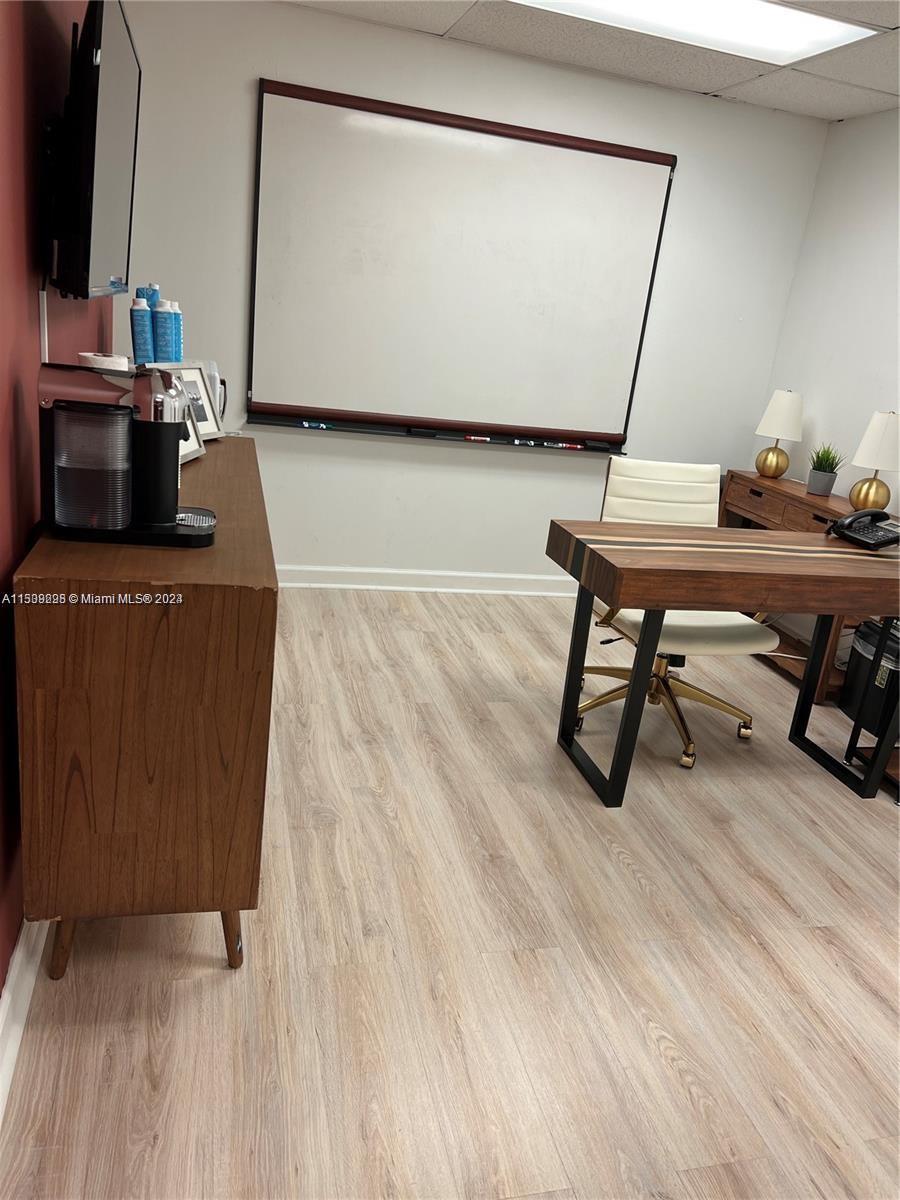 7500 NW 25th St # 257, Miami FL 33122 photo 4