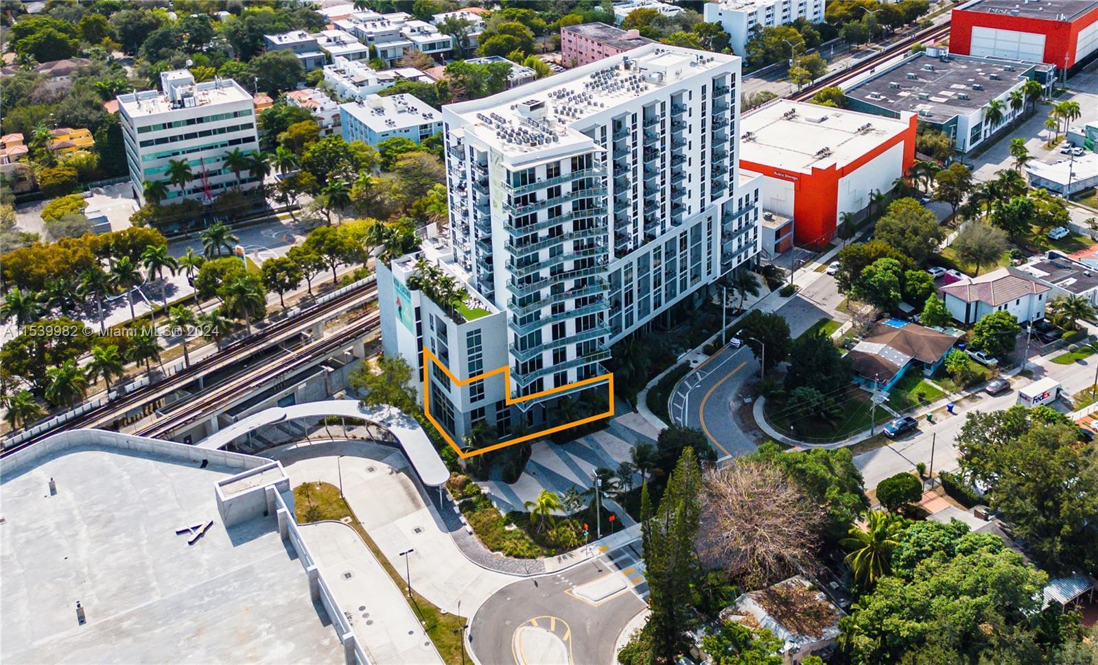 Miami, FL 33133
