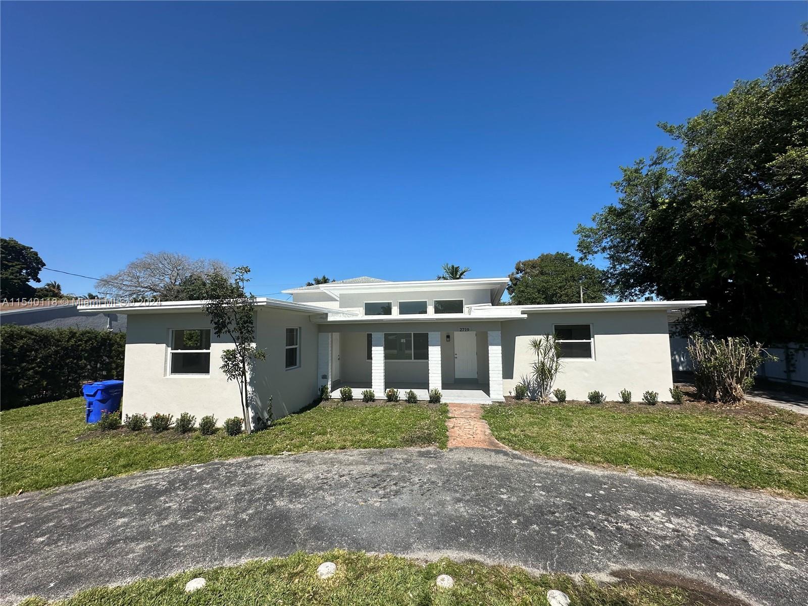 2719 Lincoln St # 7, Hollywood FL 33020 photo 2