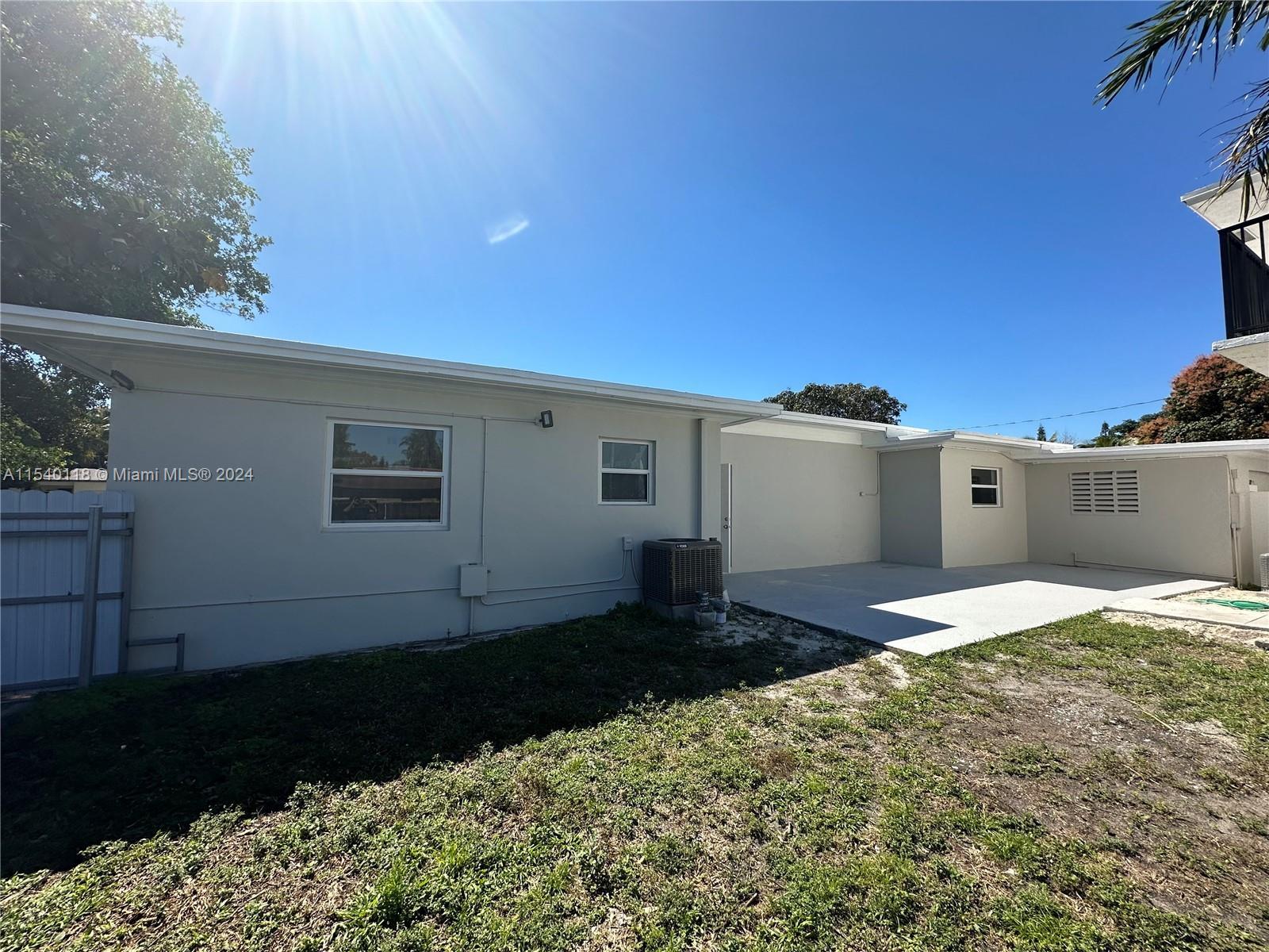 2719 Lincoln St # 7, Hollywood FL 33020 photo 3