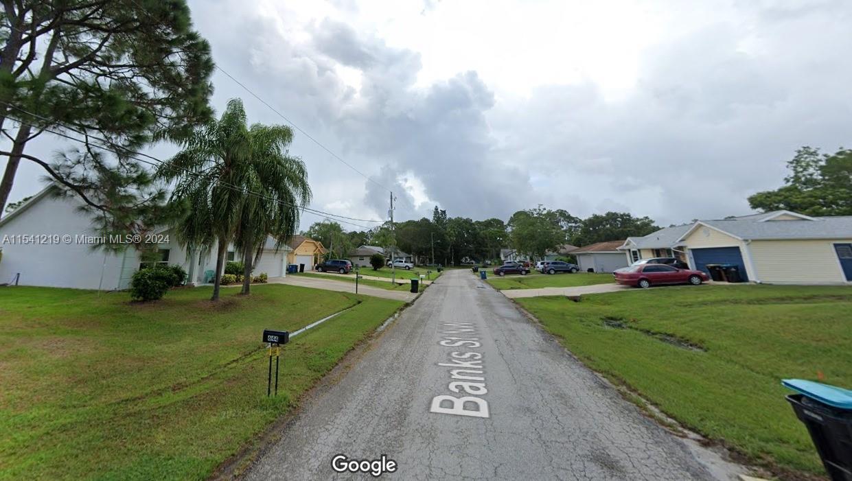 649 NW Banks, Palm Bay FL 32907 photo 3