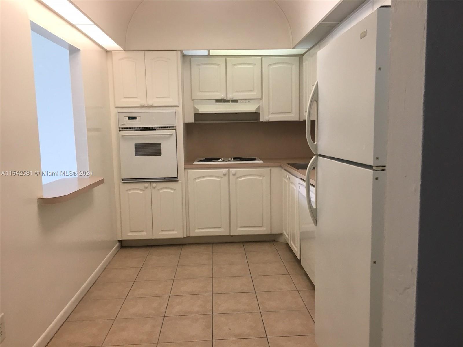 19380 Collins Ave # 1515, Sunny Isles Beach FL 33160 photo 3