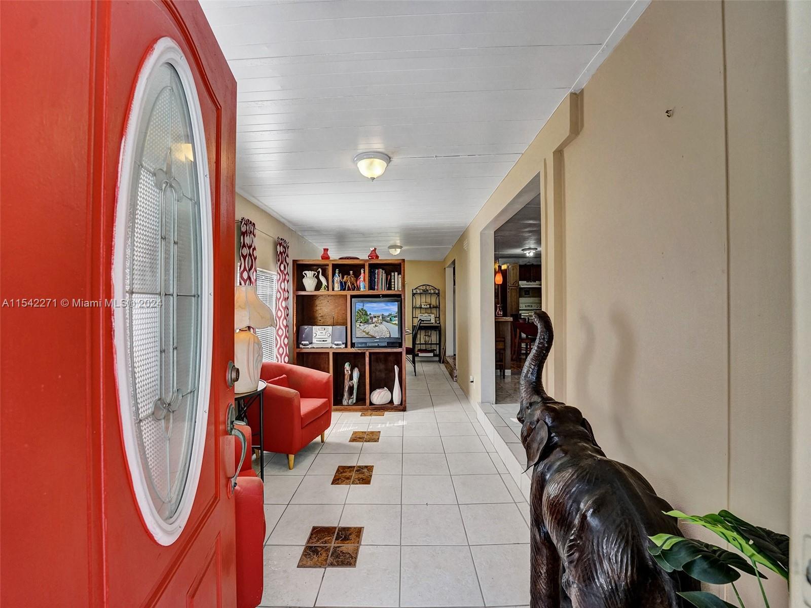 1609 SW 87th Ter, Davie FL 33324 photo 3