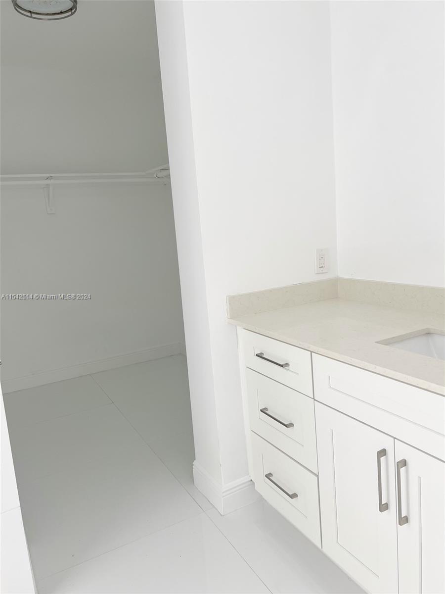 425 SW 129th Ave, Miami FL 33184 photo 5