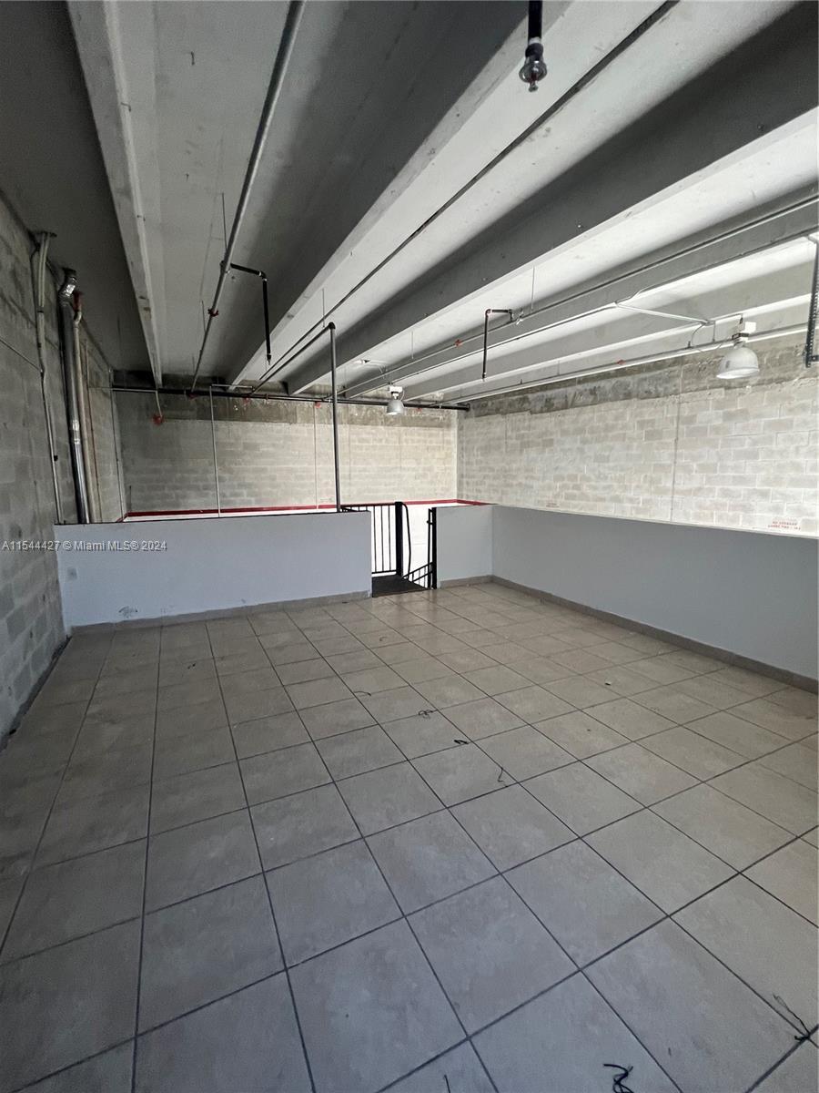 2365 NW 70th Ave 6, Miami FL 33122 photo 5