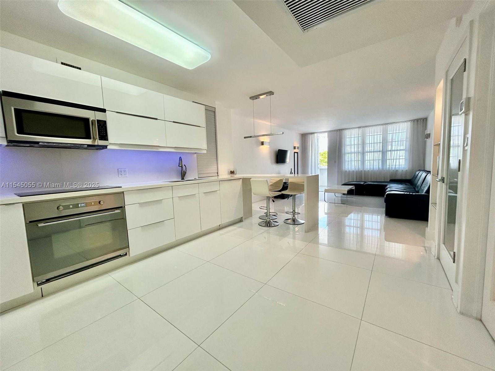 Miami Beach, FL 33139 photo 3