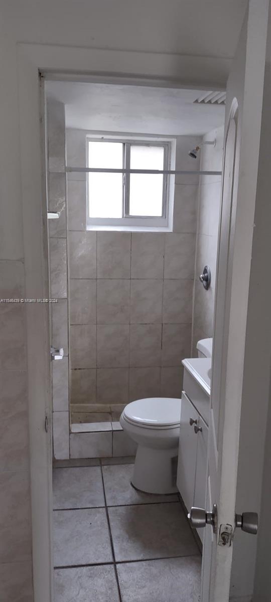 436 SW 8th Ave # 1, Homestead FL 33030 photo 3