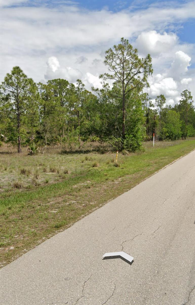 109 Moore Avenue, Lehigh Acres FL 33936 photo 4