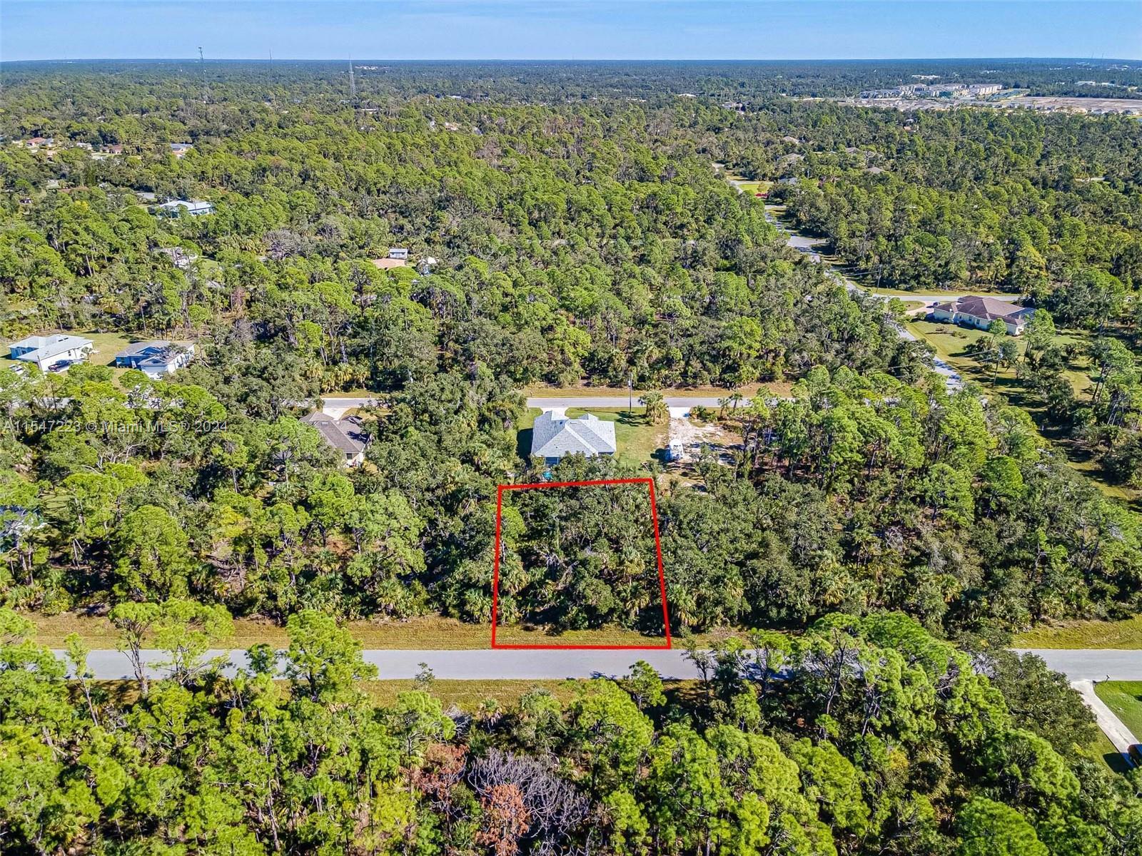 1218 Mallet Ln, Other City - In The State Of Florida FL 33953 photo 3