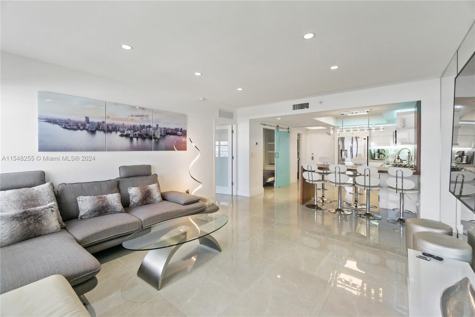100 Lincoln Rd # 1602, Miami Beach FL 33139 photo 3